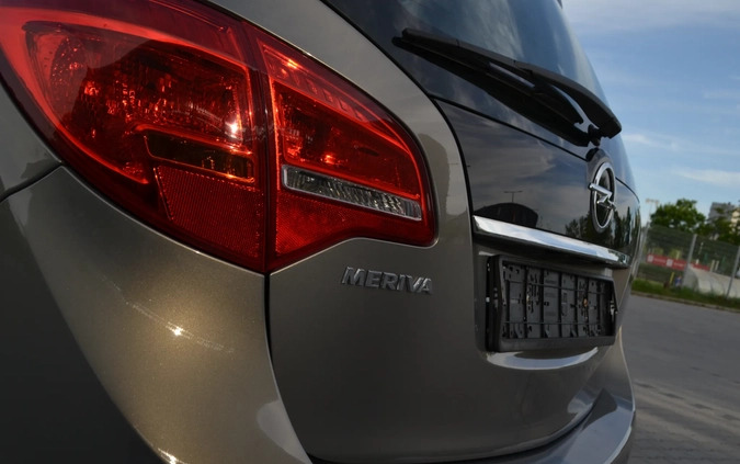 Opel Meriva cena 32900 przebieg: 179000, rok produkcji 2015 z Płock małe 596